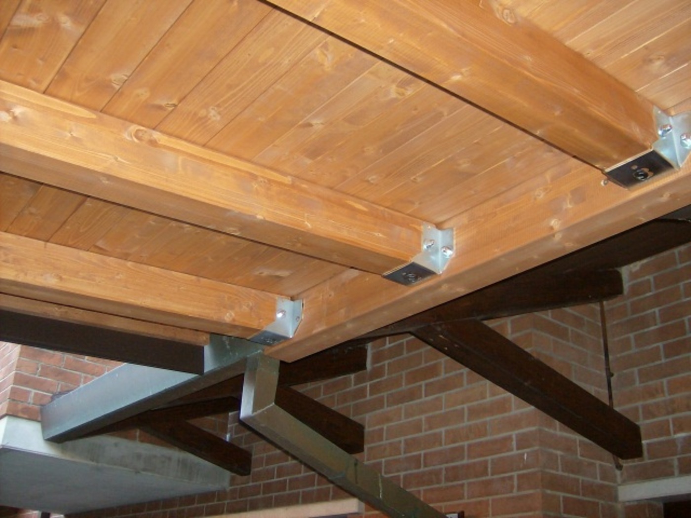 Pergolato tetto in legno